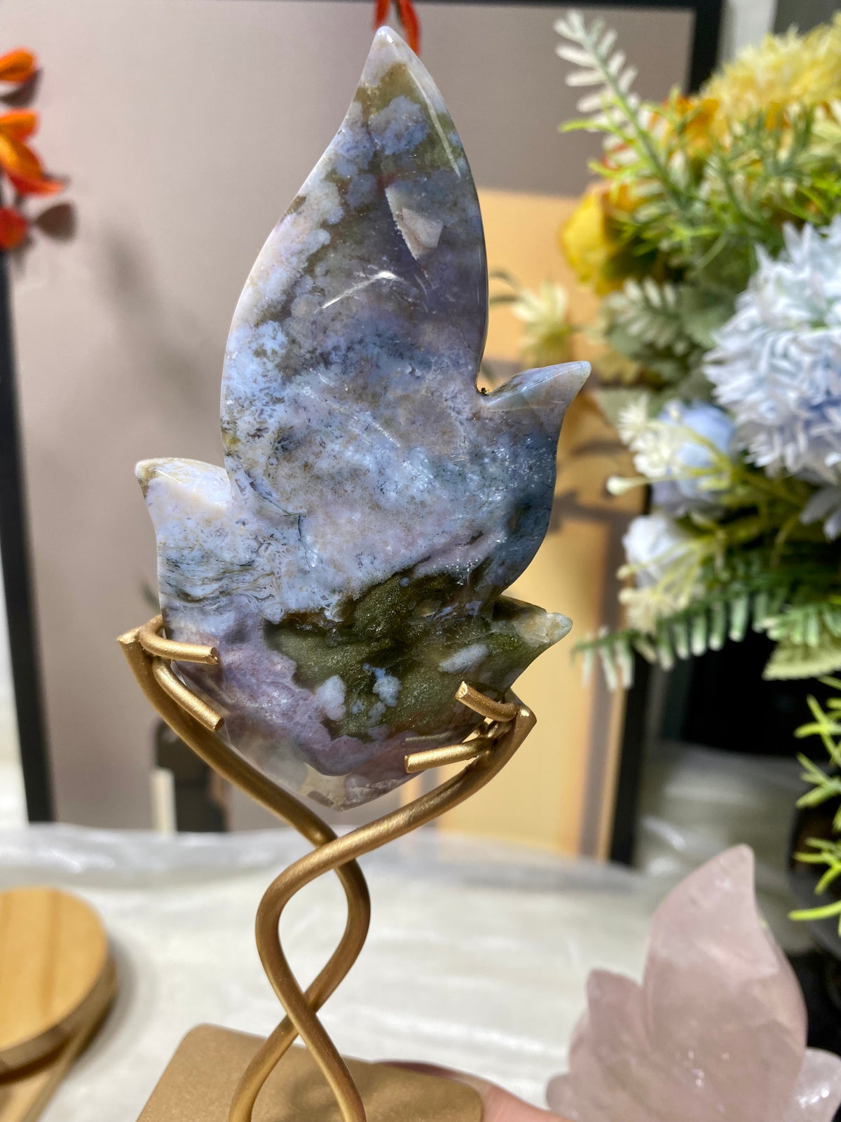 Crystal flames with holder